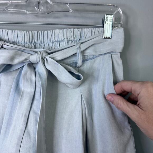 Jack by BB Dakota Tie Front Elastic Waist Pleated Chambray Pull On Shorts Size S - Picture 3 of 12